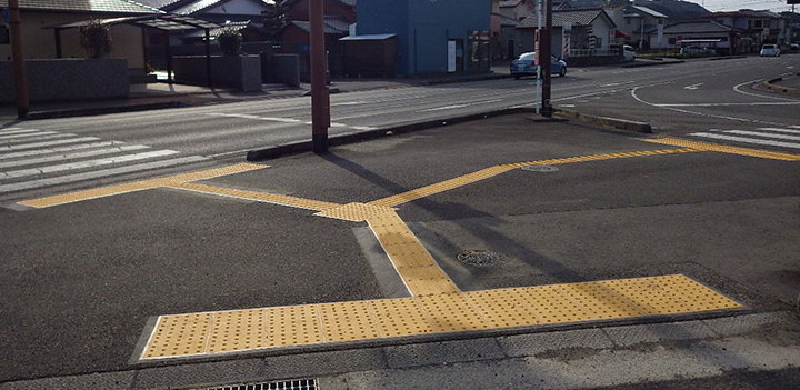 点字ブロック設置の施工画像